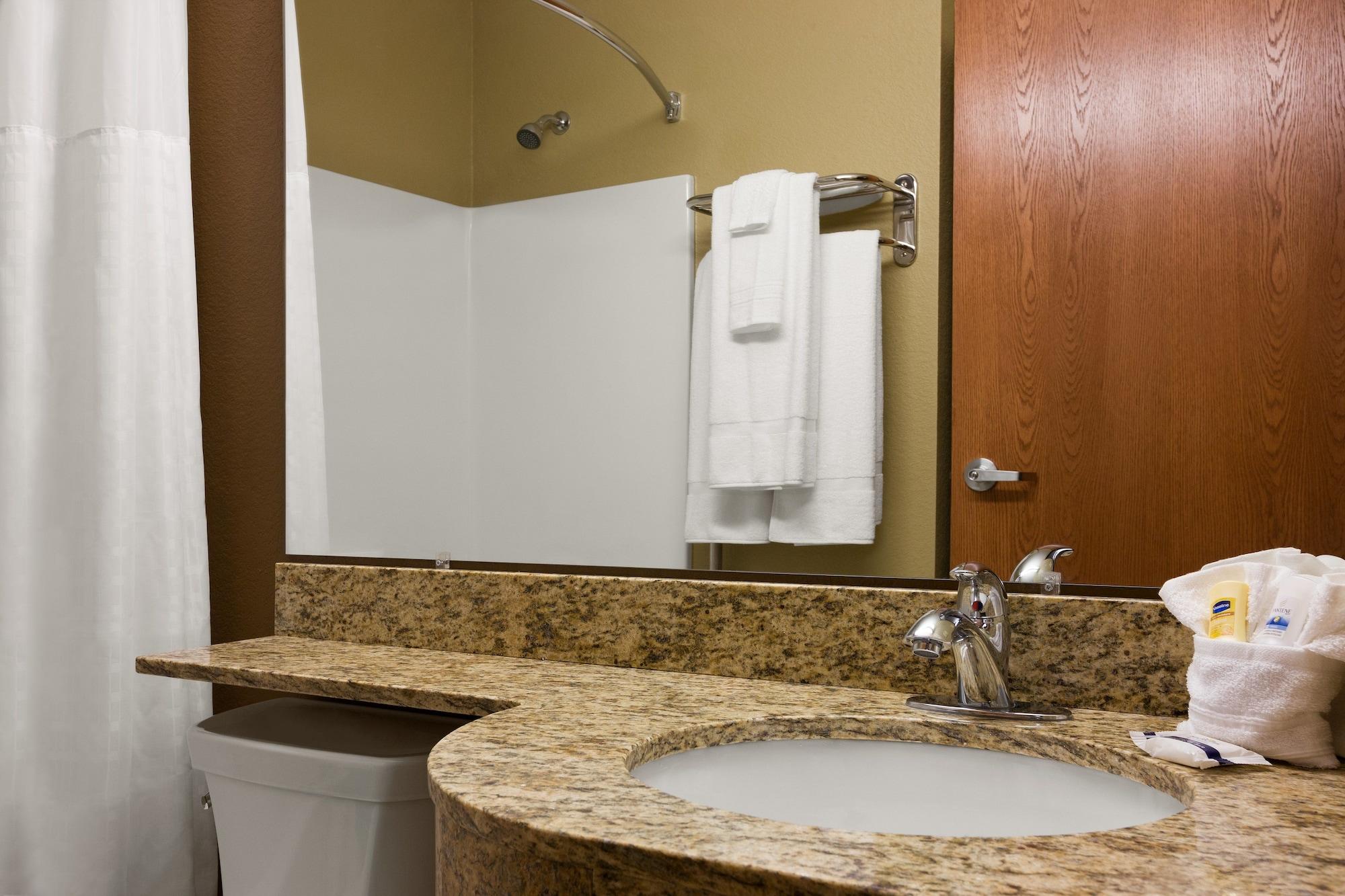 Microtel Inn & Suites By Wyndham Midland Exterior photo