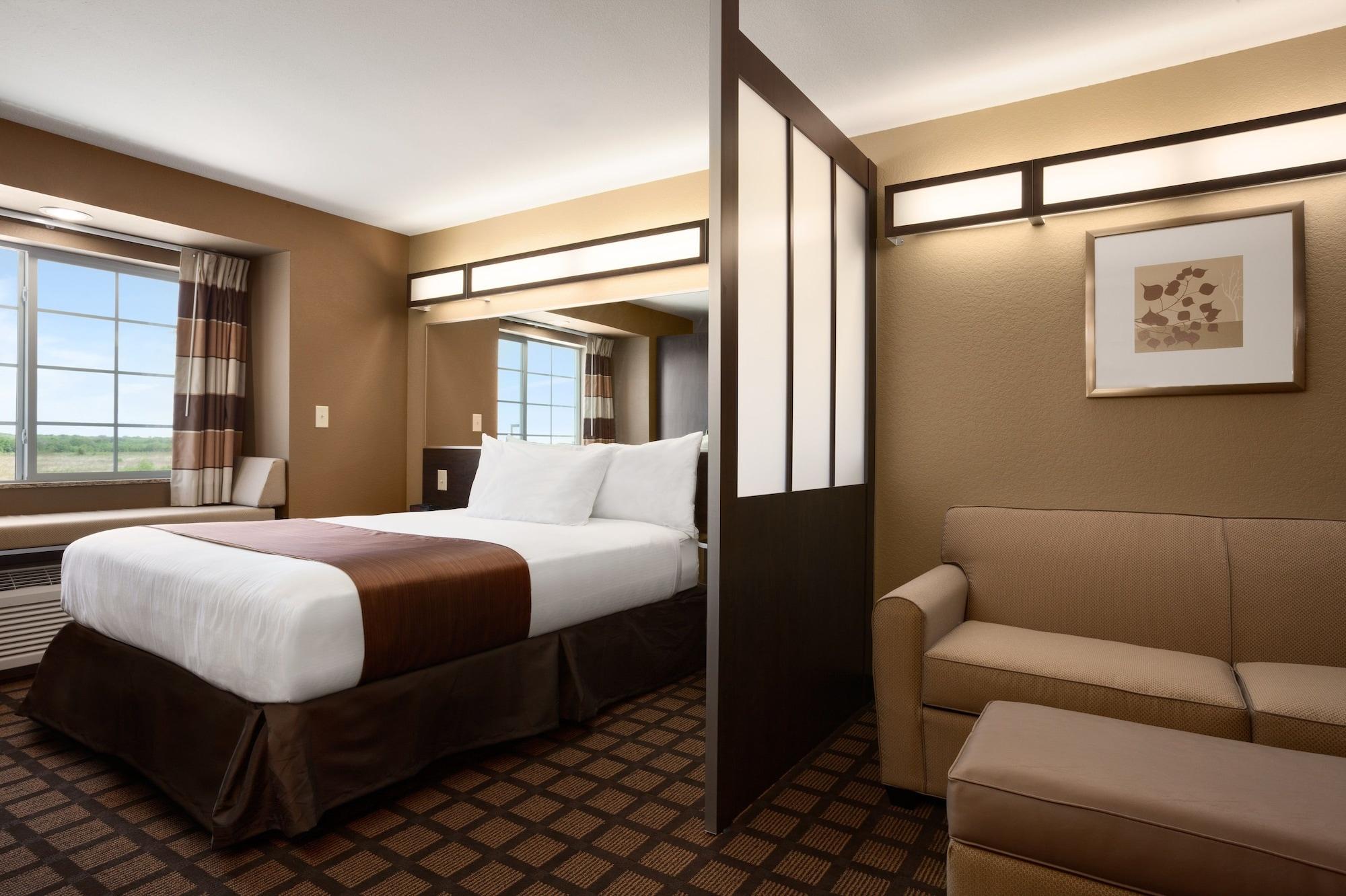 Microtel Inn & Suites By Wyndham Midland Exterior photo