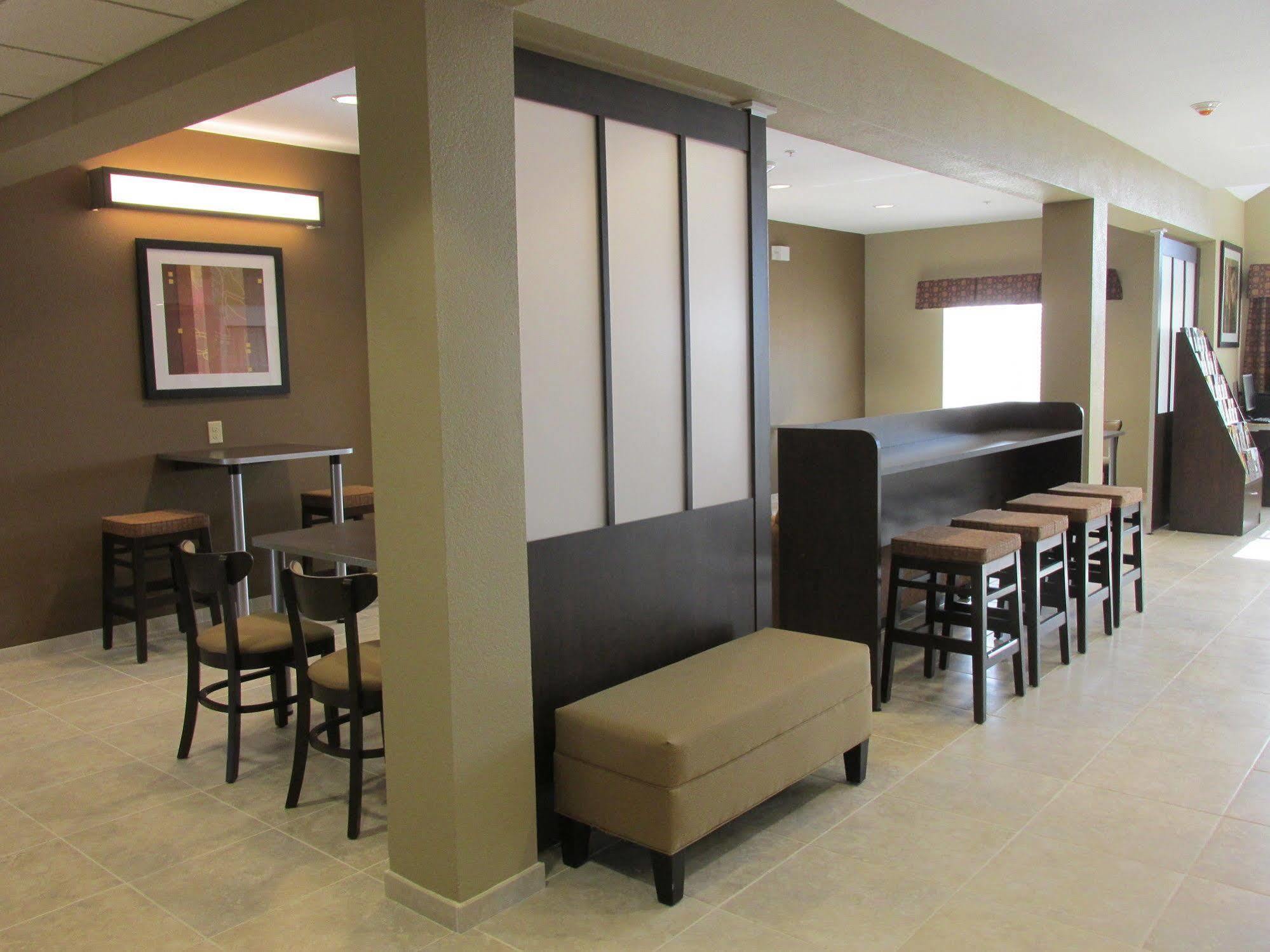 Microtel Inn & Suites By Wyndham Midland Exterior photo