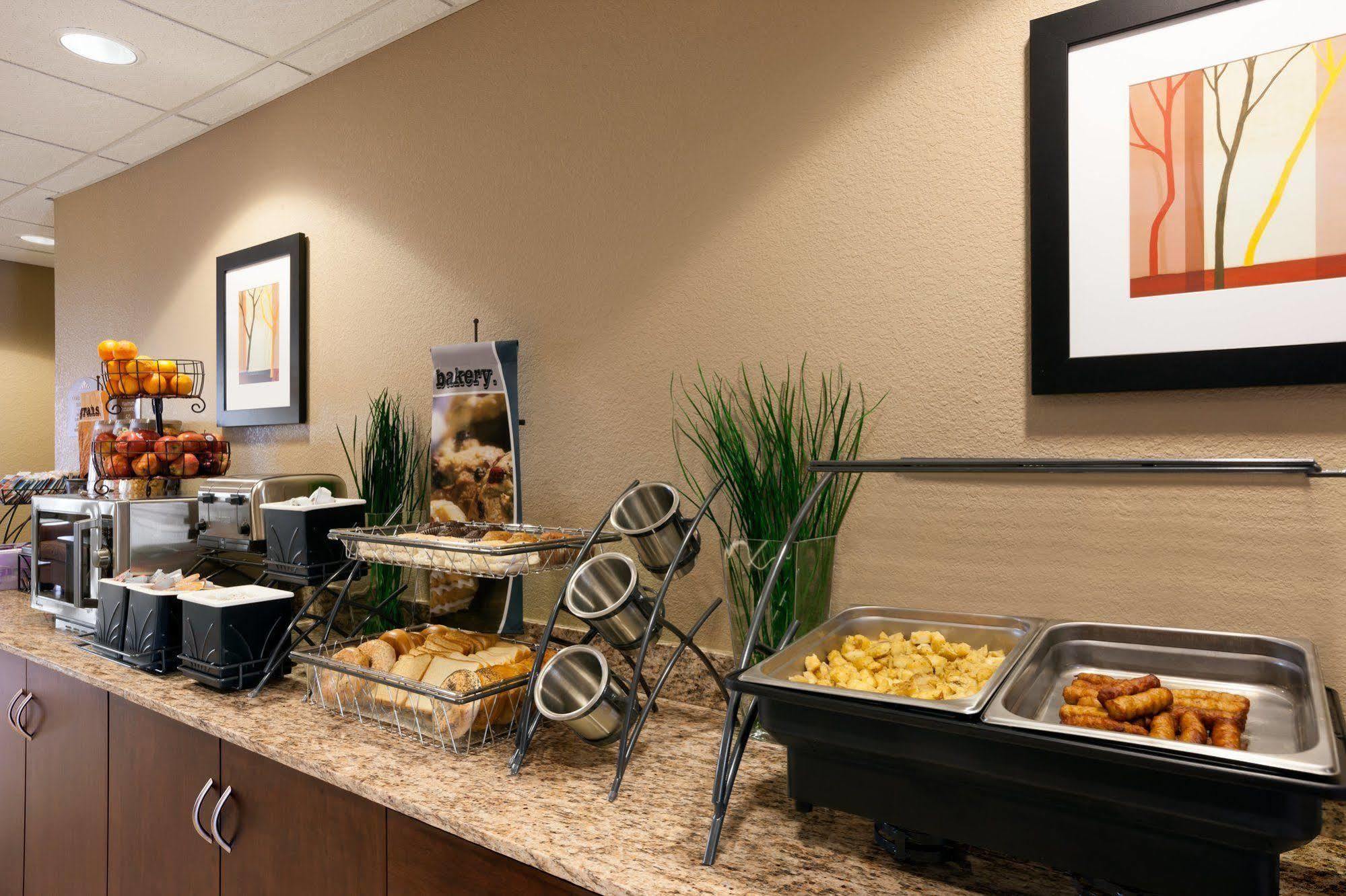 Microtel Inn & Suites By Wyndham Midland Exterior photo